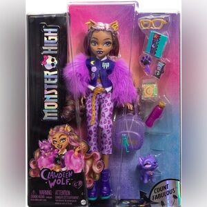 Monster High Clawdeen Wolf Doll with Pet Dog Crescent & Acce